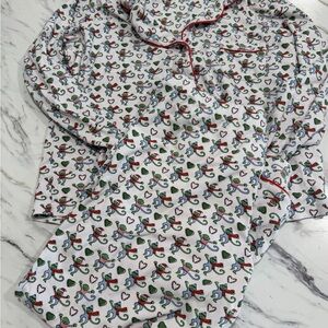 Roller Rabbit White Pajamas with Heart and Bow Pattern Christmas